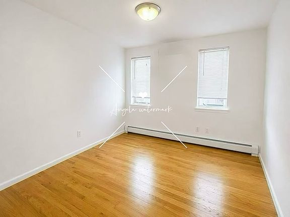 5th image of 70 Bay 7th St