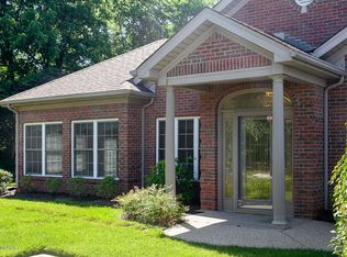 721 Savoy Rd, Louisville, KY 40223