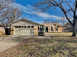 4819 Butterfield Rd, Arlington, TX 76017
