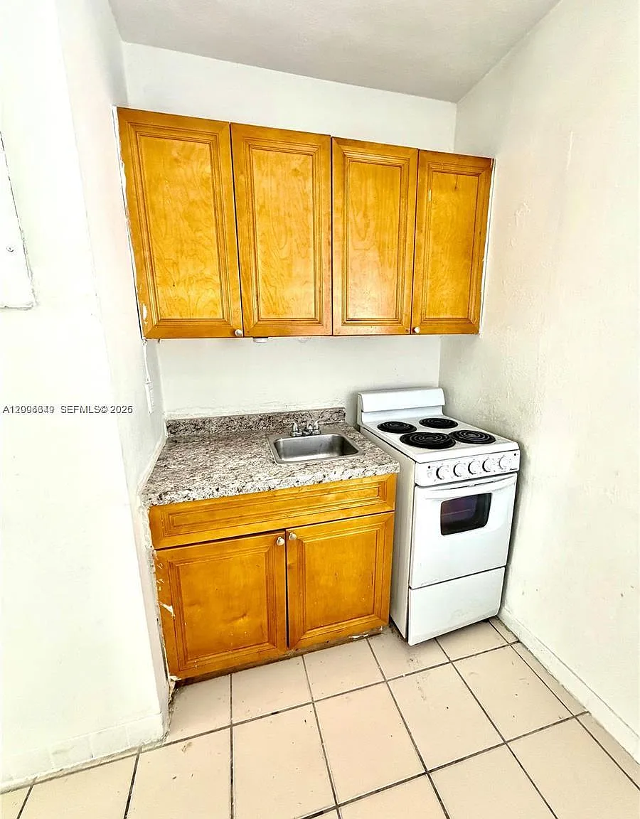 1 bed, 1.0 bath, 550 sqft, $1,450 — Photo 3