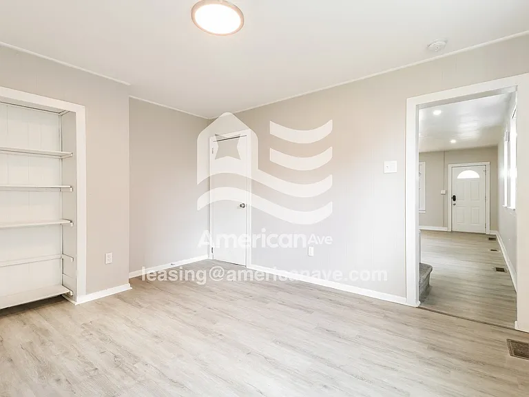 927916_013_wm_-_bedroom_13376064.jpg