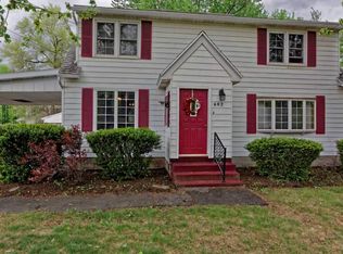 602 Albany Shaker Rd, Loudonville, NY 12211