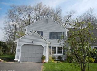 202 Deer Run Trl, Manchester, CT 06042