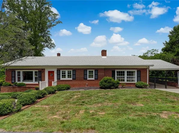411 Vintage Rd, Eden, NC 27288
