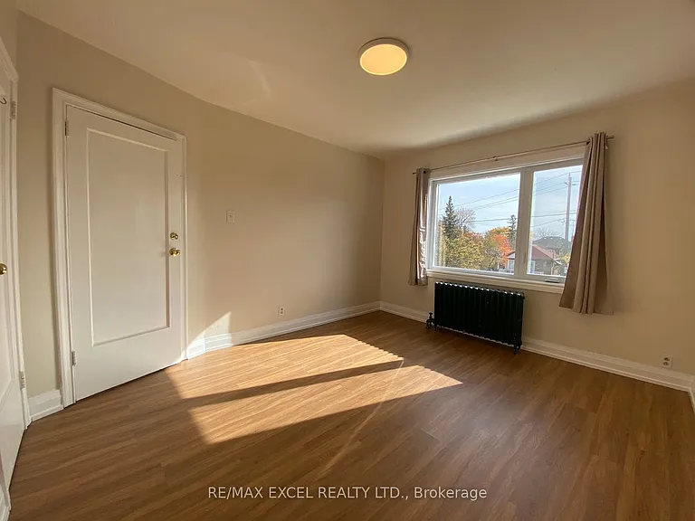 443 Vaughan Rd — Photo 22