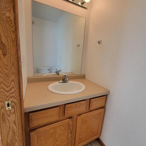 6905 Feith Ave — Photo 5