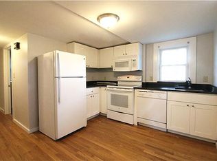 130 Centre St #1E, Danvers, MA 01923