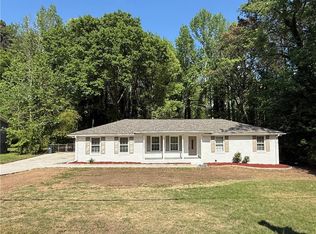 2646 Pamela Dr, Snellville, GA 30078