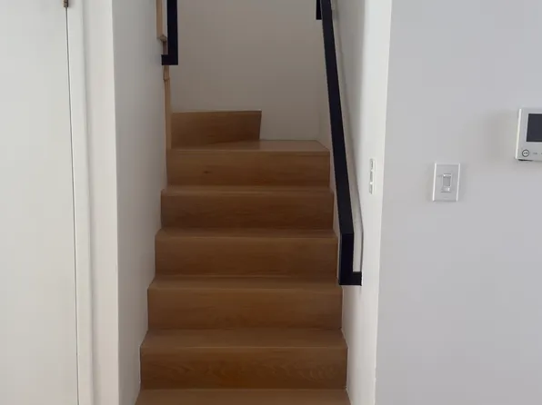 364 Myrtle Avenue image 21 of 23