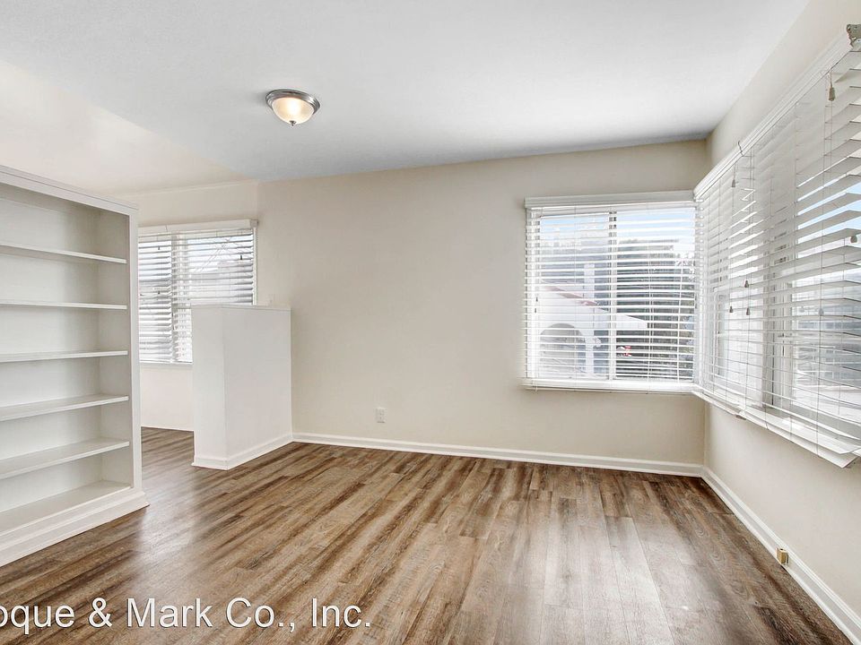 1st image of 1025 19th St APT A