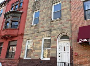 1842 Christian St, Philadelphia, PA 19146