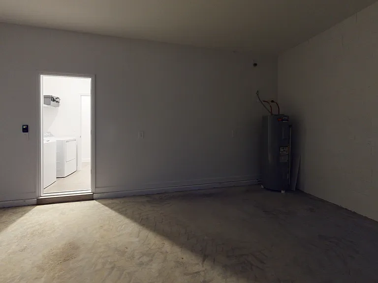 8086 Shore Lake Dr — Photo 19