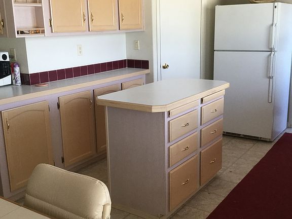 5th image of 3630 E Navajo Blvd