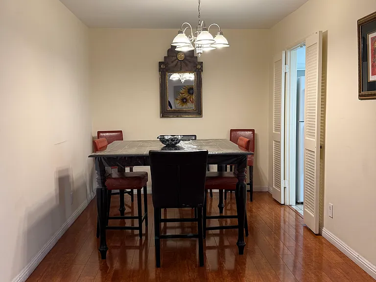 4950 Louise Ave #105 — Photo 10