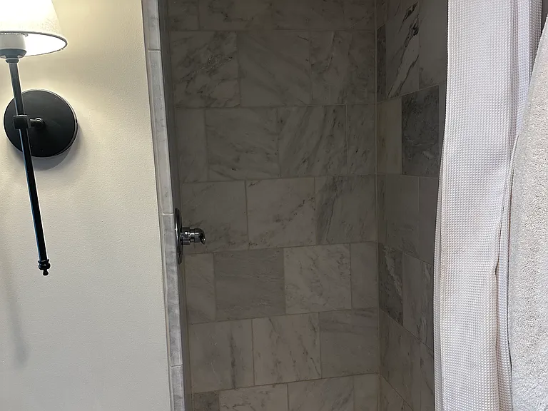118 Anderson Ave — Photo 20