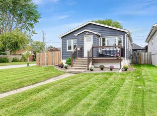2402 Tourangeau Rd, Windsor, ON N8W4N7