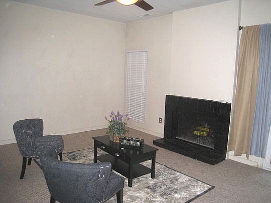 2nd image of 11812 S Briar Patch Dr