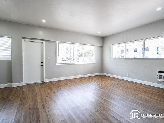 4th image of 350 69th St #5