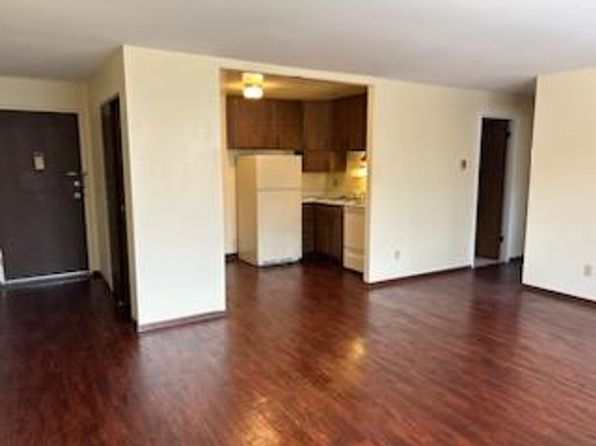 952 Seton Ave APT 4