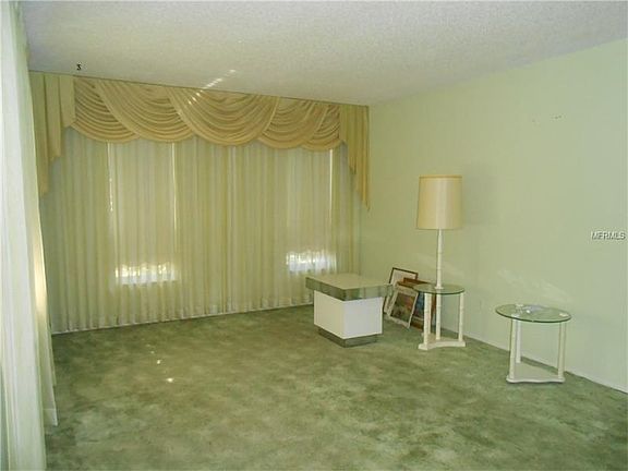 3rd image of 2325 Brookside Ct