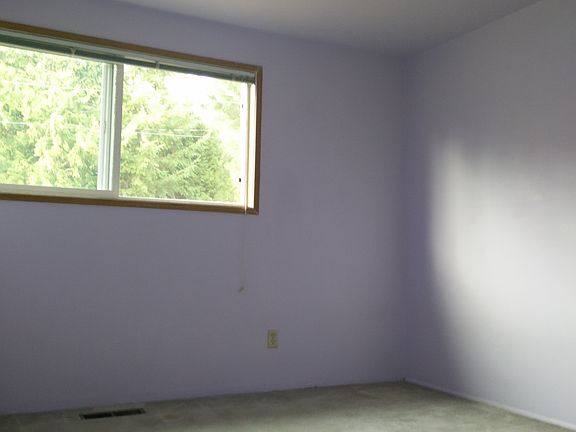 2nd image of 16137 NE 3rd Pl