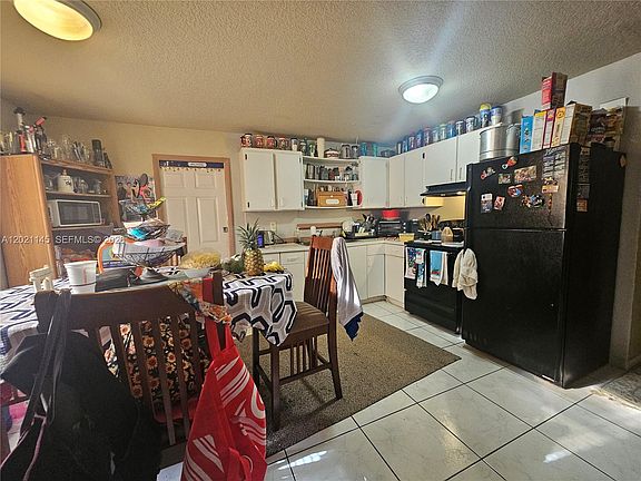 3rd image of 17361 SW 303rd St
