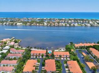 141 Las Brisas Cir, Hypoluxo, FL 33462