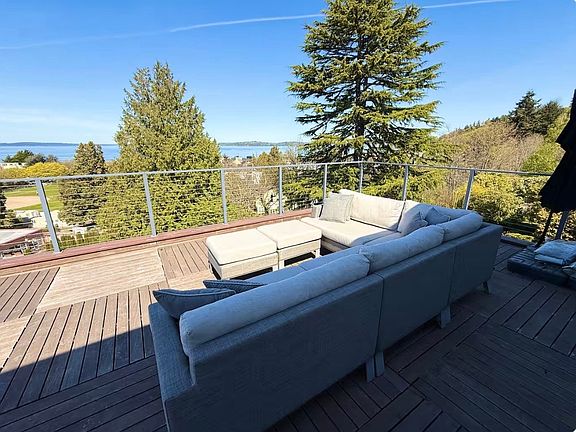 2nd image of 5716 SW Admiral Way