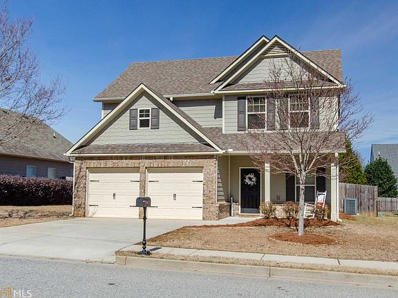 3rd image of 90 Village Park Dr