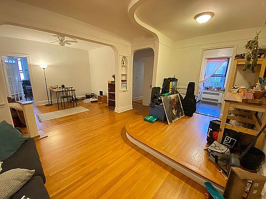 2nd image of 395 Ocean Ave APT 6S