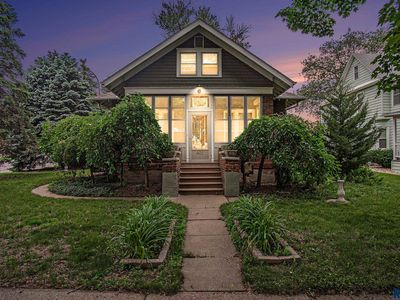 401 Linn St, Yankton SD - Owner Finance Home