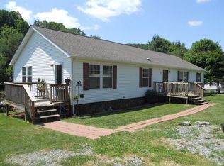 125 Dolphin Dr, North Tazewell, VA 24630