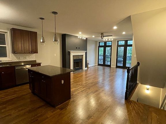 2nd image of 6543 S Ingleside Ave #1