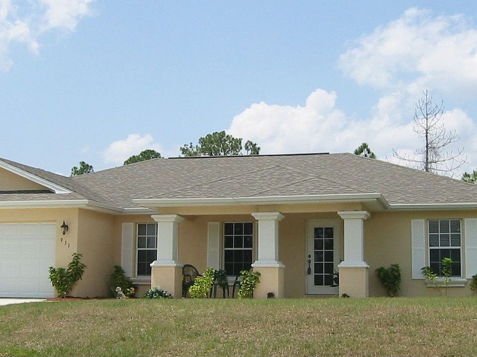 3/2/2 New Construction in Lehigh Acres