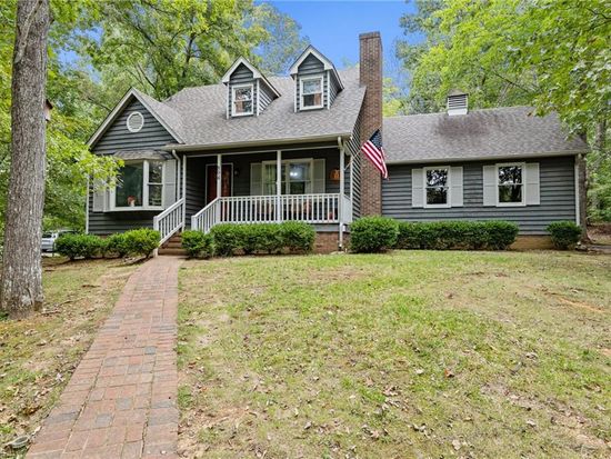 894 Greencastle Rd, Asheboro, NC 27205