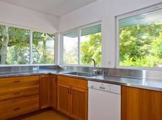 960 Miller Ave, Berkeley, CA 94708