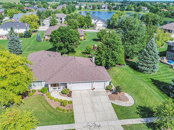 2nd image of 22175 Clove Dr