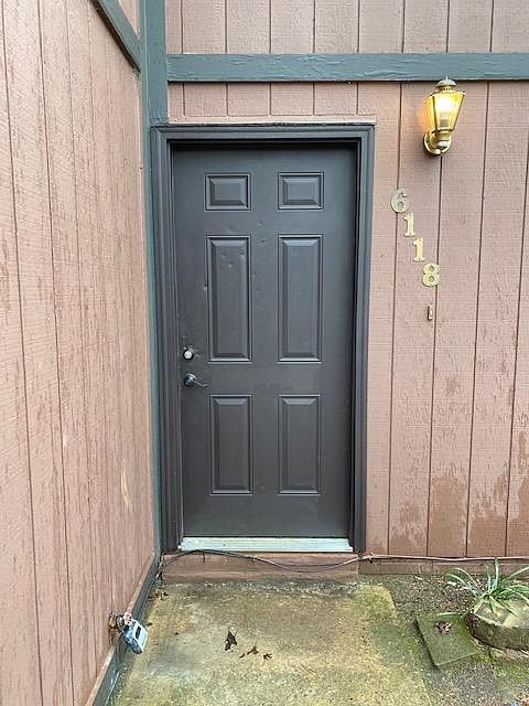 1st image of 6118 Honeysuckle Ln