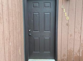 6118 Honeysuckle Ln, Charlotte, NC 28212