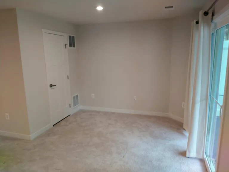 2031 Landon Ln — Photo 24