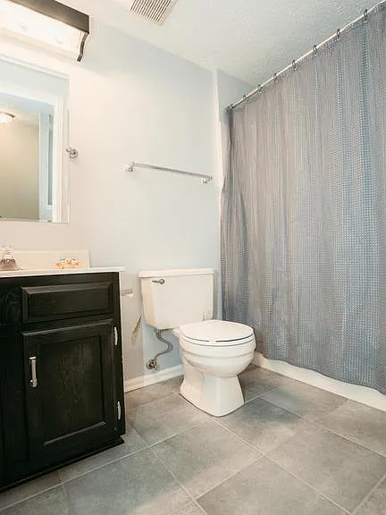 9134 Everett Ct — Photo 34