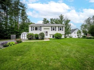 61 Wright Rd, Ayer, MA 01432