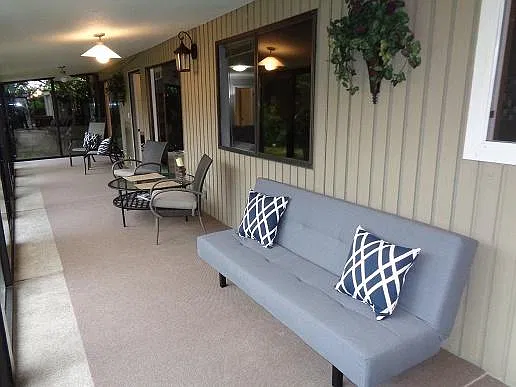 SW 170th Ave, Beaverton — Photo 3