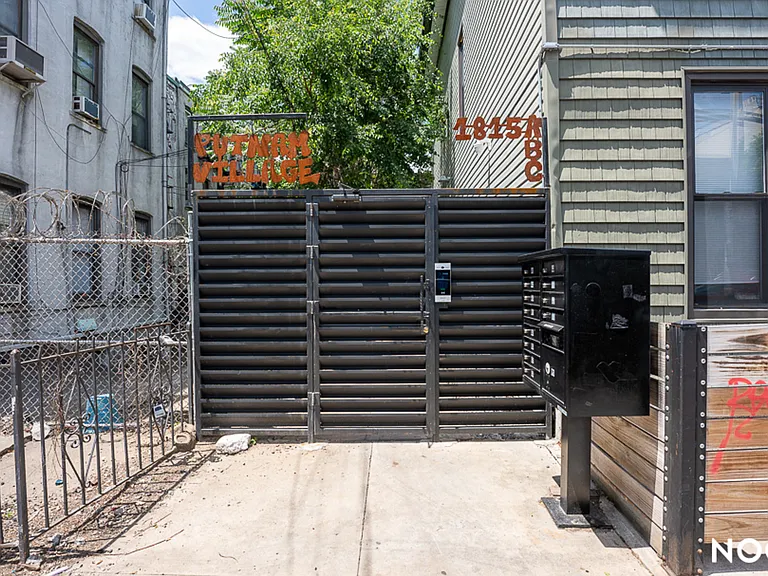 1815 Putnam Ave #A3 — Photo 6