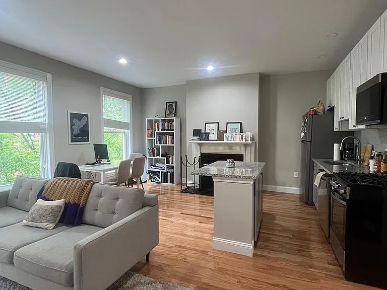 1820 Pine St #2F — Photo 3