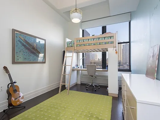 Sold by Sotheby's International Realty | media 31