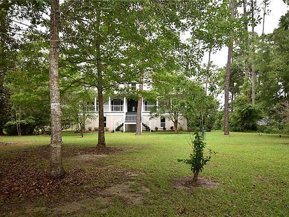 2nd image of 59241 Lacombe Harbor Ln