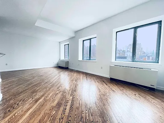 Rented by Addison Property Group | media 7