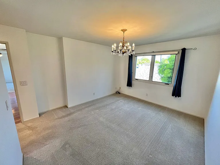 Spacious 3BR Bluff Heights Home | Gated Yard, Garage & Modern Upgrades — Photo 28