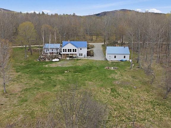 3rd image of 1202 Center Hill Road
